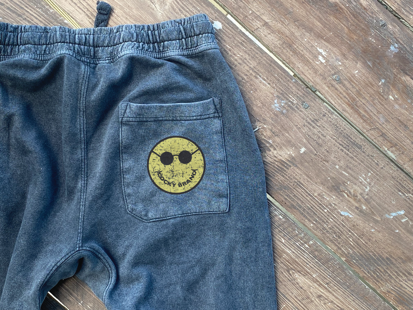 Vintage Cocky Smiley Jogger