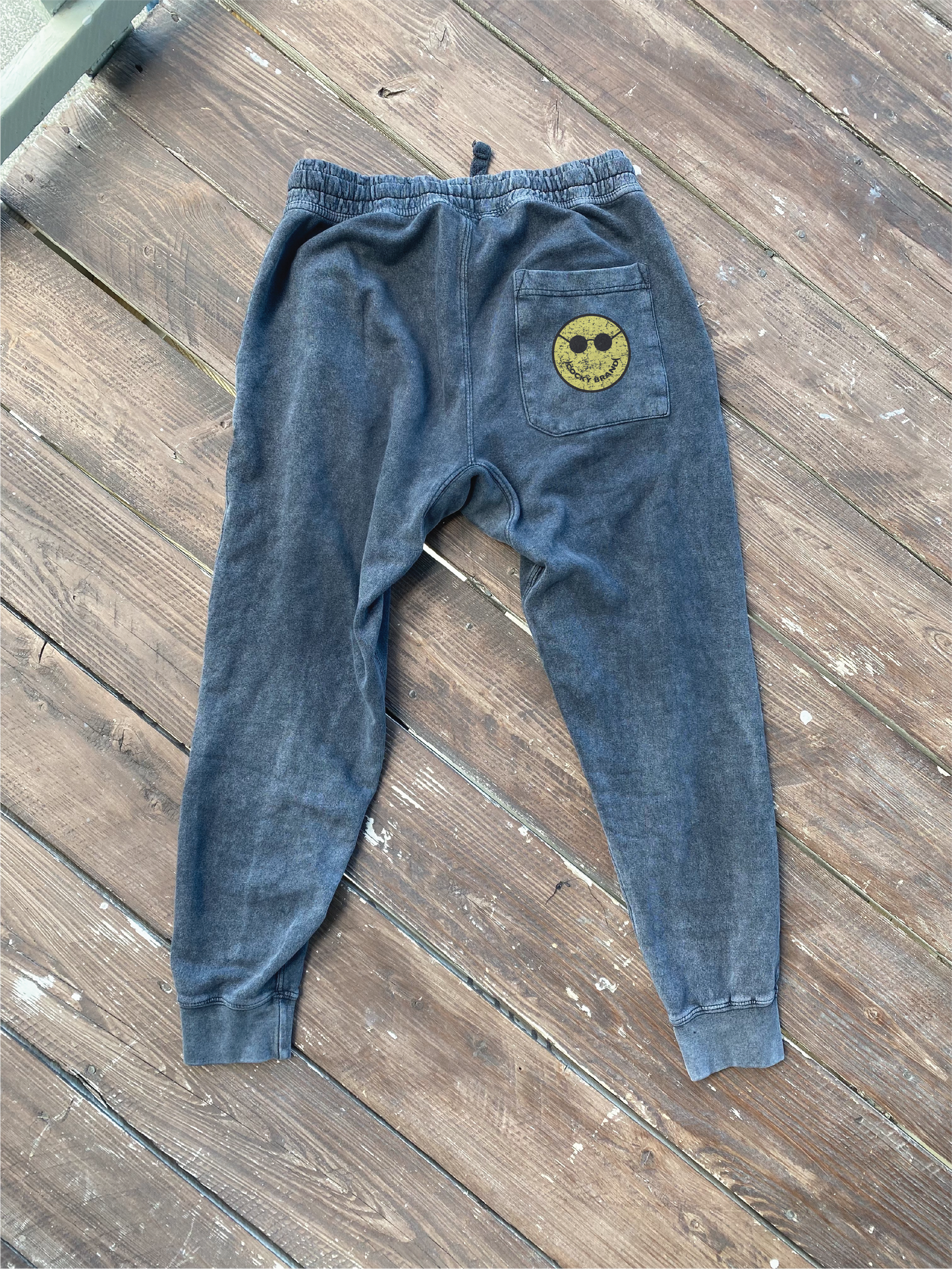 Vintage Cocky Smiley Jogger