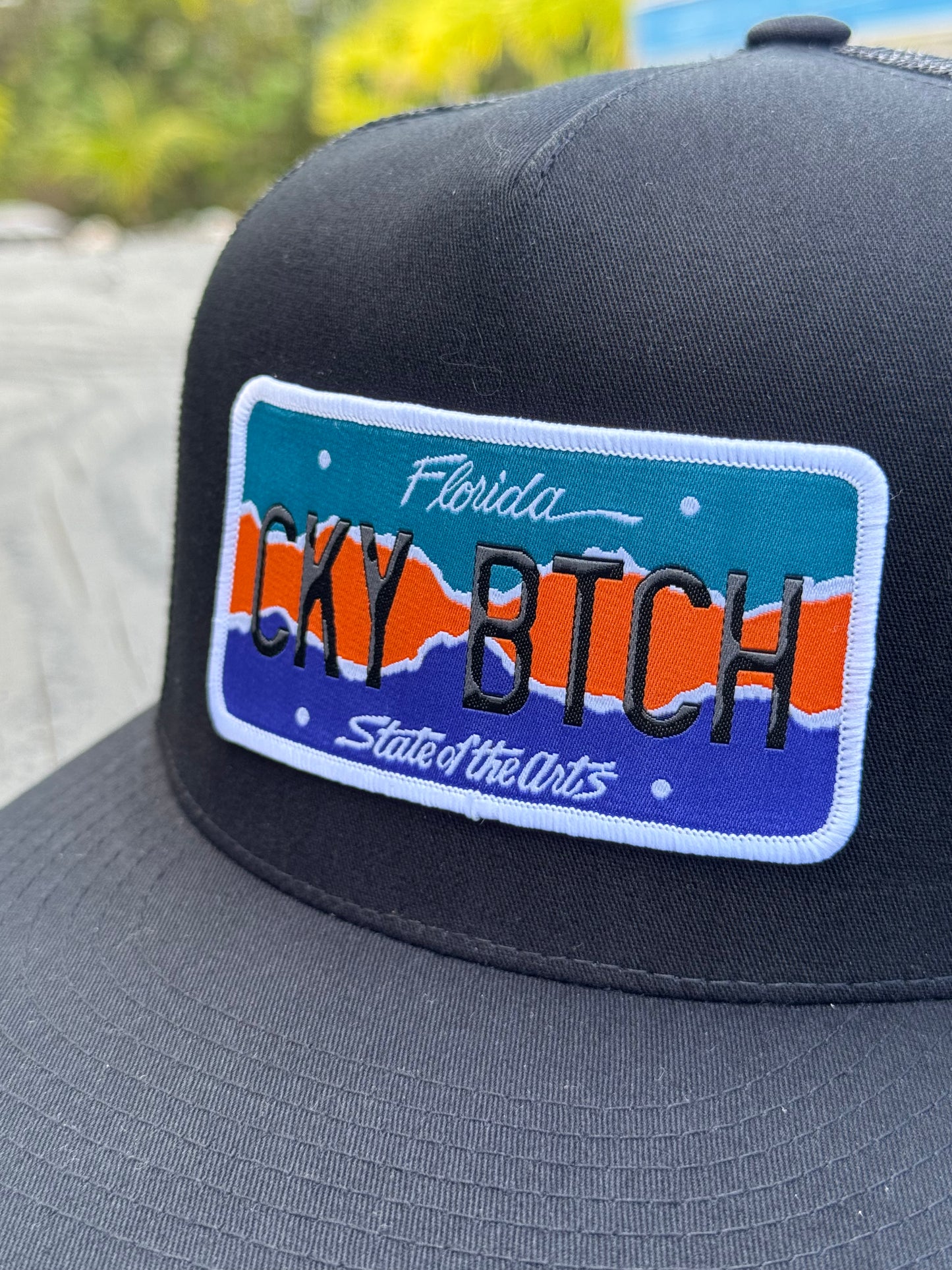 VANITY PLATE FLAT BILL TRUCKER